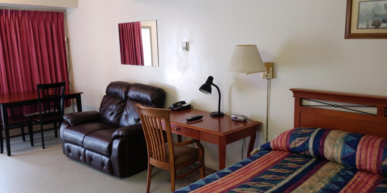 Siesta Inn Vanderhoof Extérieur photo