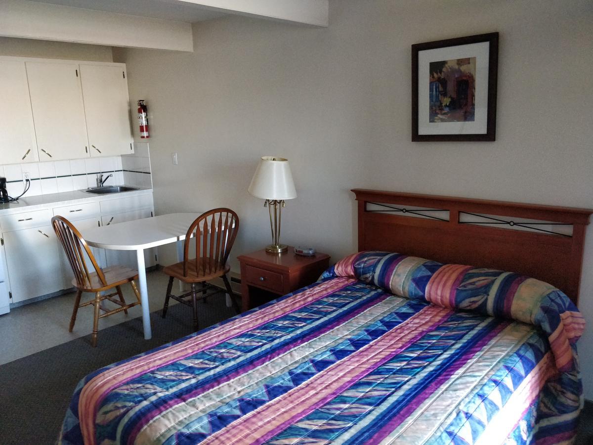 Siesta Inn Vanderhoof Extérieur photo